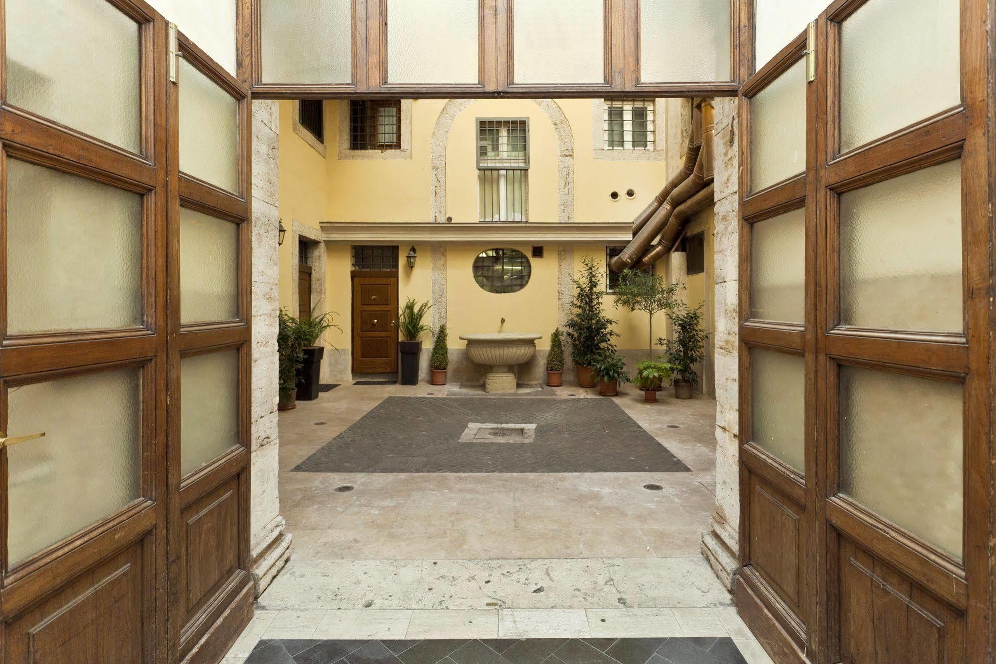 Navona Suites Roma Eksteriør bilde